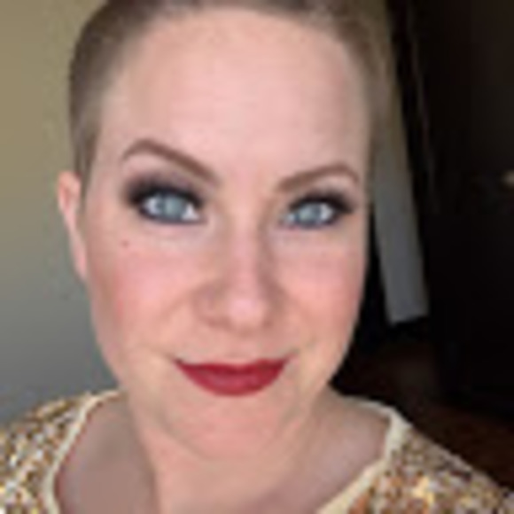 Meet your Posher, Ashton - Picture 1 of 1